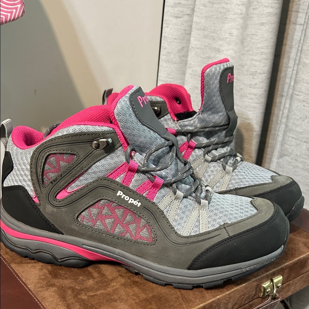 Propet Women's Athletic Shoes in Gray and Pink